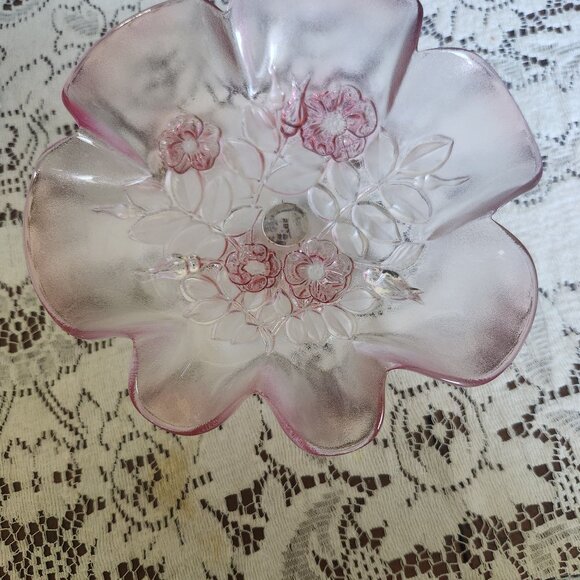 Mikasa Crystal Footed Candy Dish - Picture 1 of 3